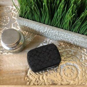 Coach Triple pill box